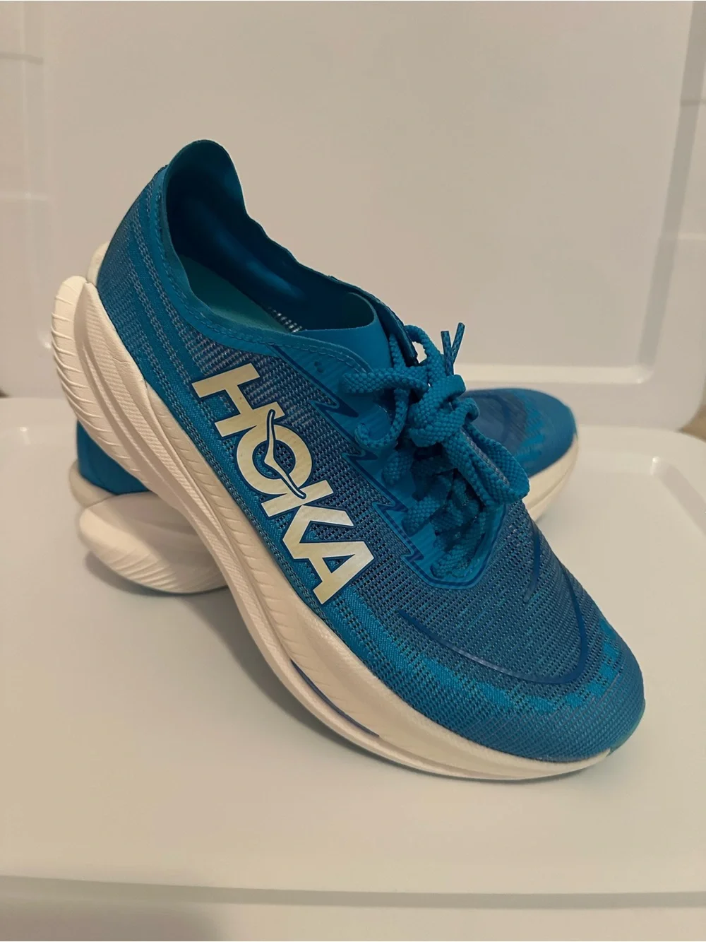 Hoka Men’s Size 11 Mach X2